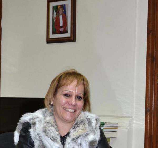 La alcaldesa consigue diez años más de alquiler social para los vecinos de PROSUSIVA