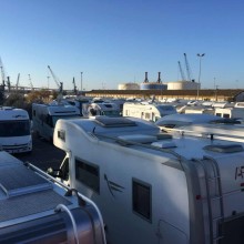 La autocaravana, uno de los medios más elegidos para pernoctar en Sevilla durante la final de la Copa del Rey