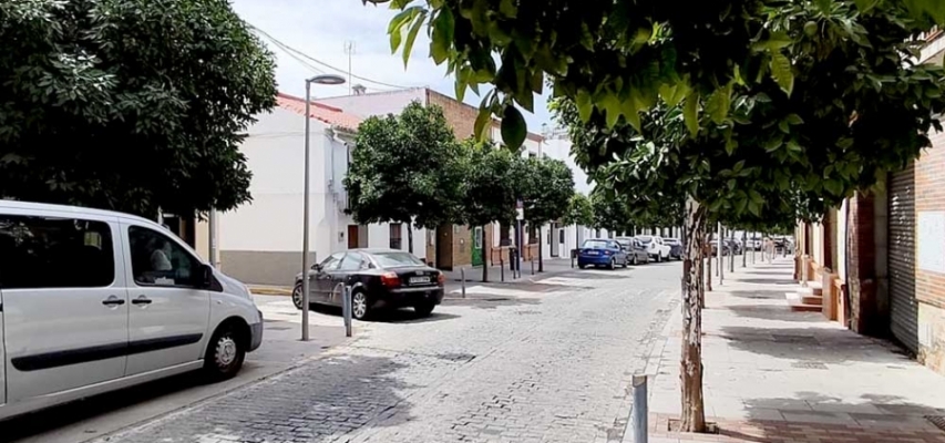 La calle Nueva de Mairena del Aljarafe cierra al tráfico por obras para mejorar la evacuación de escorrentías