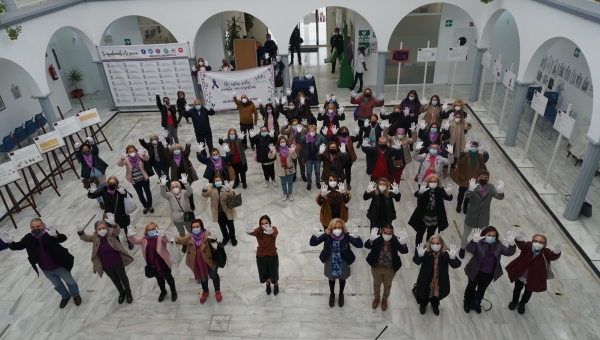 Castilleja de la Cuesta conmemora el 25N con una exposici&oacute;n que explica las causas y consecuencias de la Violencia de G&eacute;nero