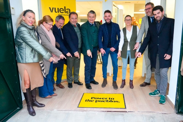 Antonio Sanz anuncia que la provincia de Sevilla tendr&aacute; 31 nuevos Punto Vuela antes de 2024