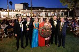 Siete clubes Rotary de Sevilla celebran juntos el Cambio de Collares y dan la bienvenida a sus nuevos presidentes