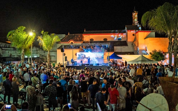 Festlivo supera todas las expectativas con m&aacute;s de 2.500 asistentes en su regreso a Mairena