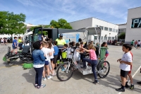 Los ni&ntilde;os de Tomares dise&ntilde;ar&aacute;n los dibujos de las barredoras y de los carros de limpieza del municipio