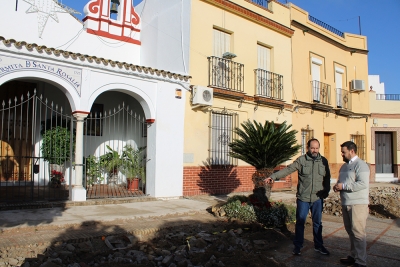 La remodelaci&oacute;n de la Plaza de Rosal&iacute;a de Gines conservar&aacute;  su particular encanto