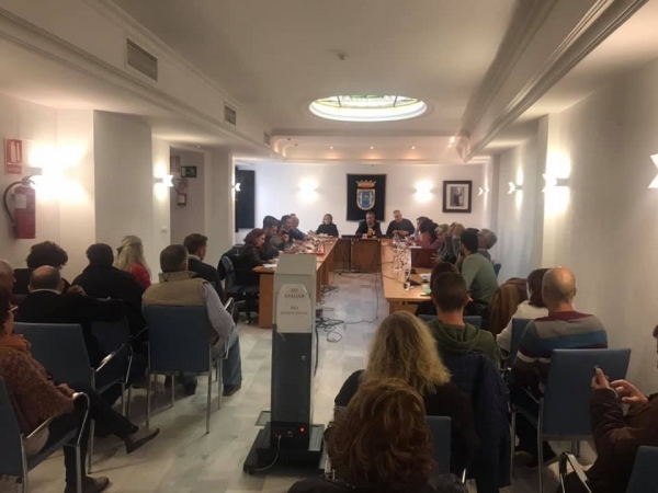 El Gobierno de Sanl&uacute;car pide al PSOE que deje de hacer &ldquo;un circo&rdquo; con la calle de Juan Esc&aacute;mez