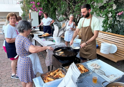 Vuelven a Tomares las Pav&iacute;as de la Hermandad Sacramental los viernes y s&aacute;bados hasta el 9 de agosto
