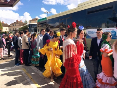 El servicio especial de autobuses entre Gines y la Feria de Abril comenzar&aacute; este a&ntilde;o el &lsquo;s&aacute;bado del alumbrado&rsquo;