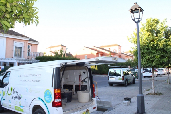 El Ayuntamiento de Gines refuerza la iluminaci&oacute;n LED en varias zonas
