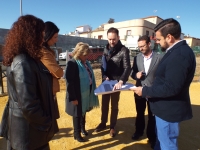 La Delegada Territorial de Educación de la Junta de Andalucía conoce de primera mano las necesidades educativas de Gines