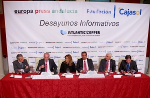 Villalobos reclama apoyos al municipalismo porque es "la administraci&oacute;n m&aacute;s cercana al ciudadano"