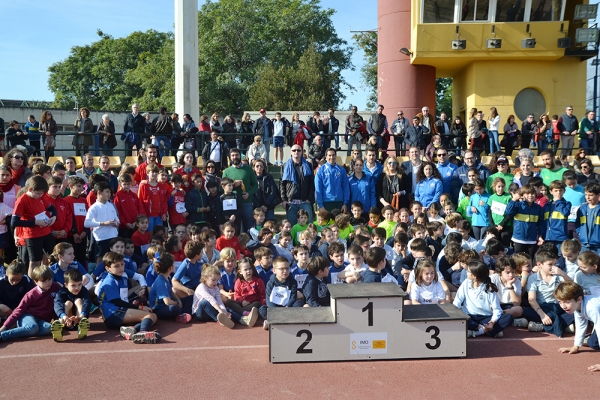 Más de 400 atletas en el X Encuentro de Atletismo Buen Pastor-St. Mary&#039;s School