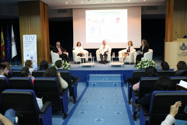 200 t&eacute;cnicos en imagen para el diagn&oacute;stico  se dan cita en el Hospital San Juan de Dios del Aljarafe para formarse en ecograf&iacute;as