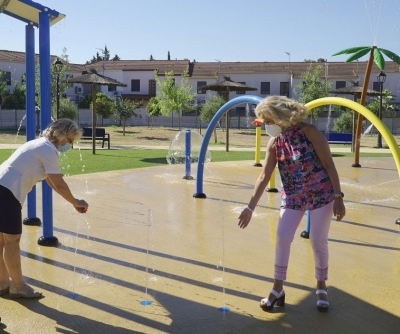Reapertura de los juegos de agua del Parque del Parlamento de Andaluc&iacute;a en Castilleja de la Cuesta