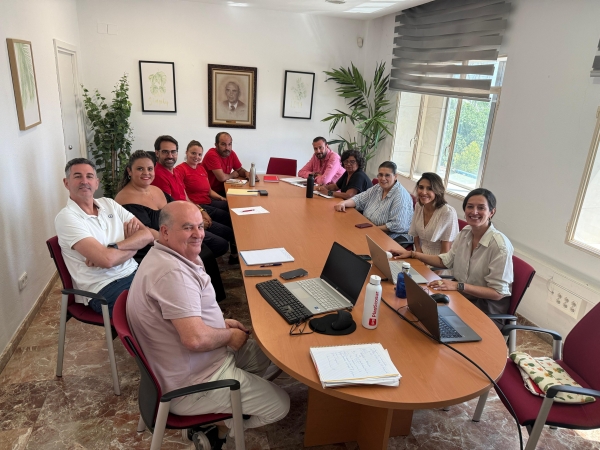 Los clientes de Plasticosur respaldan la venta de productos frescos y superan las previsiones del primer semestre