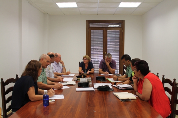 El Ayuntamiento de Gelves celebra una Junta de Portavoces y de Seguridad para tratar temas de inter&eacute;s municipal
