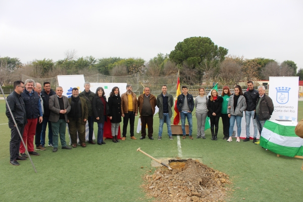 Comienza la reforma del Polideportivo Alcalde Fernando Su&aacute;rez Villar de Coria del R&iacute;o