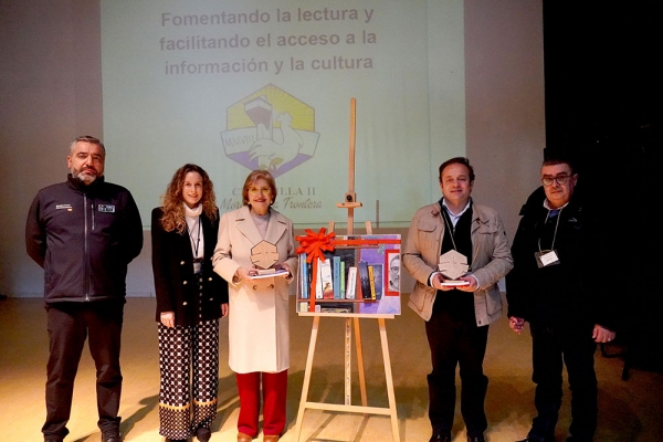 El Grupo D&iacute;az Cadenas entrega 7.500 libros al Centro Penitenciario de Mor&oacute;n de la Frontera donados por sus clientes