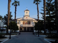 Espartinas intensifica los trabajos de desinfecci&oacute;n de la localidad