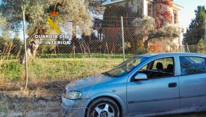 Tres detenidos por el robo de un chalet en Espartinas