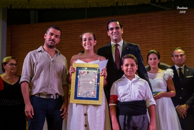 Villanueva del Ariscal entrega los premios “Enriqueta Nieto De la Rosa” al rendimiento académico
