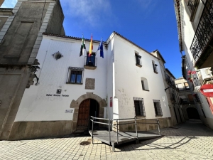 La biblioteca municipal de Coria del R&iacute;o celebra actividades durante el mes de diciembre