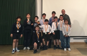 El I Torneo de Ajedrez St. Mary&acute;s School registra m&aacute;s de 80 participantes