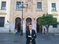 Grupo Arqes rehabilita la fachada de Correos en la avenida de la Constituci&oacute;n