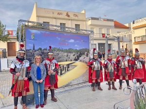 Recogida de firmas para la candidatura &#039;Itálica, Patrimonio de la Humanidad&#039;