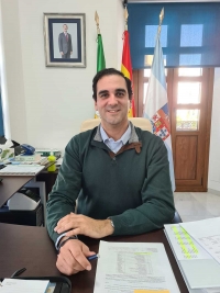 Entrevista al alcalde de Villanueva del Ariscal, Martín Torres Castro