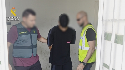 Detenidos dos jóvenes por un delito de odio y lesiones graves tras agredir violentamente a una persona sin hogar en Mairena del Aljarafe