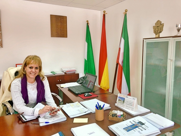 La alcaldesa niega que las dimisiones vayan a afectar a Santiponce &ldquo;porque los concejales no ven&iacute;an por el Ayuntamiento&rdquo;