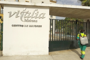 Mairena solicita a la Junta que estudie medicalizar los centros asistenciales