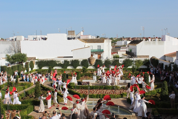La m&uacute;sica, el baile y la palabra se unieron a favor de la Igualdad en El Molino en una jornada festiva y reivindicativa al mismo tiempo en Gines