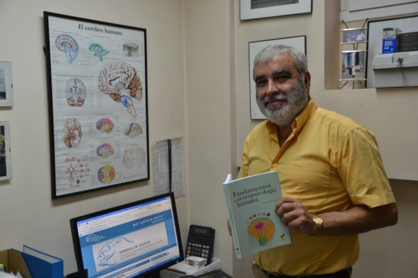 El Blog 'Hablemos de Neurociencia' entrevista al profesor Le&oacute;n Carri&oacute;n
