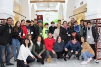 Los integrantes del Parlamento Joven de Gines hacen llegar sus propuestas al Ayuntamiento