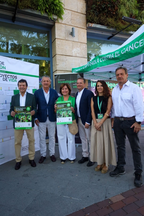 Mairena del Aljarafe se moviliza contra el c&aacute;ncer en su primera marcha solidaria