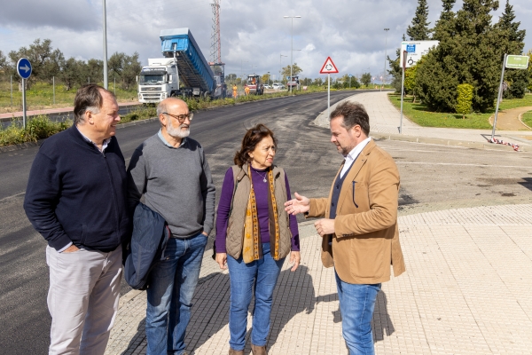 Mairena inicia la renovaci&oacute;n de su asfaltado