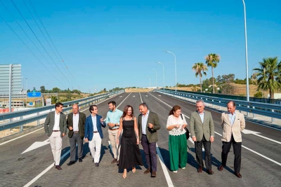 La Junta pone en servicio el carril BUS-VAO del Aljarafe Norte