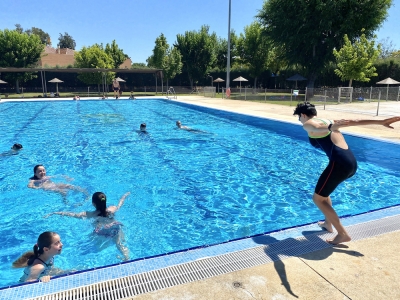 La Piscina de Verano de Gines, disponible toda la temporada  con cita previa
