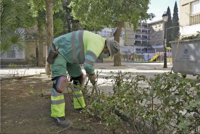El ayuntamiento de Mairena da un nuevo paso para la ampliaci&oacute;n del servicio de mantenimiento de calles