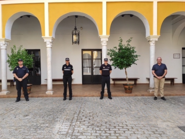 Toman posesión dos nuevos agentes de Policía Local del Ayuntamiento de Olivares