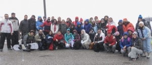 51 j&oacute;venes de tres municipios sevillanos han podido disfrutar de un fin de semana en Sierra Nevada