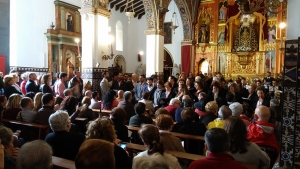 Estrenadas tres nuevas composiciones para la Virgen de la Soledad de Castilleja de la Cuesta