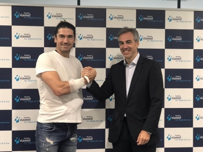 Sevilla se convierte en referente de traumatolog&iacute;a deportiva con una t&eacute;cnica pionera realizada por el doctor Emilio L&oacute;pez-Vidriero