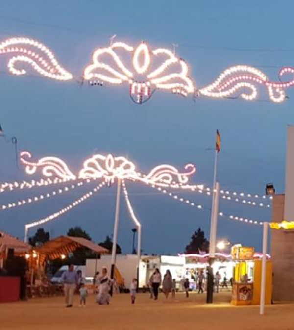 El Ayuntamiento de Aznalc&aacute;zar publica las bases del concurso para el cartel del Corpus Christi