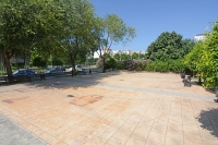 El Ayuntamiento de Tomares incrementa las instalaciones deportivas en el camino viejo con la construcci&oacute;n de una pista polideportiva