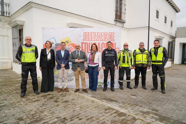 Salteras acoge la VI Jornada de Educaci&oacute;n Vial para la Polic&iacute;a Local de la provincia de Sevilla