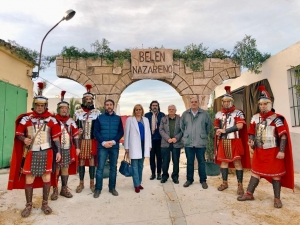 Santiponce inaugura la novena edición de su Belén Viviente, en el que participan 250 figurantes y 60 animales
