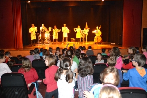 La Escuela de M&uacute;sica conquista a los ni&ntilde;os de Bormujos